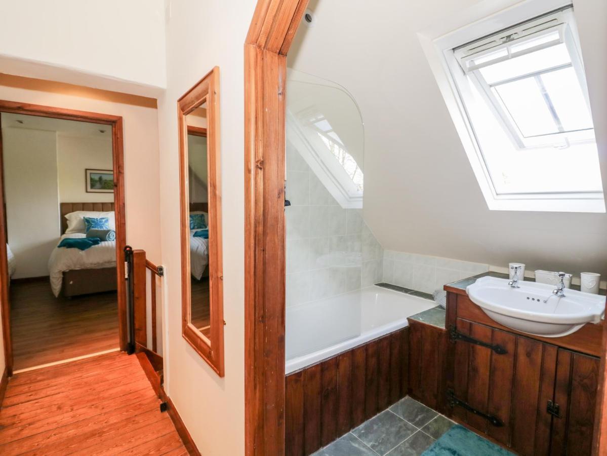 Five Mile House Barn Villa Сайърънсестър Екстериор снимка