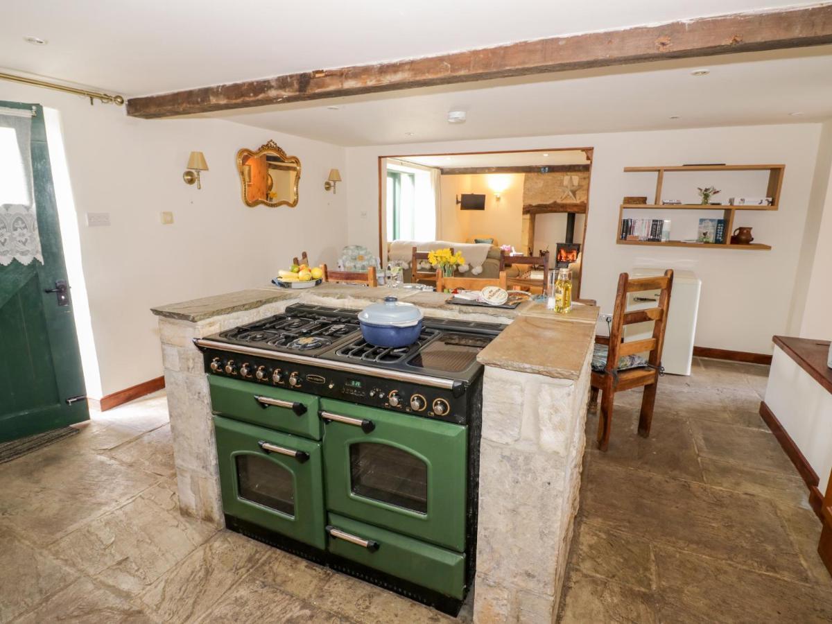 Five Mile House Barn Villa Сайърънсестър Екстериор снимка